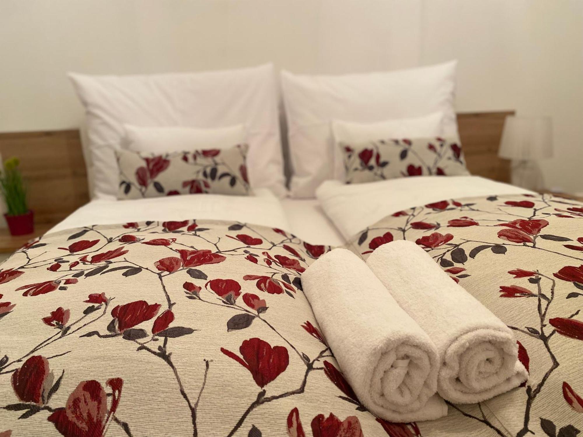 B20 Apartment — Photos 2