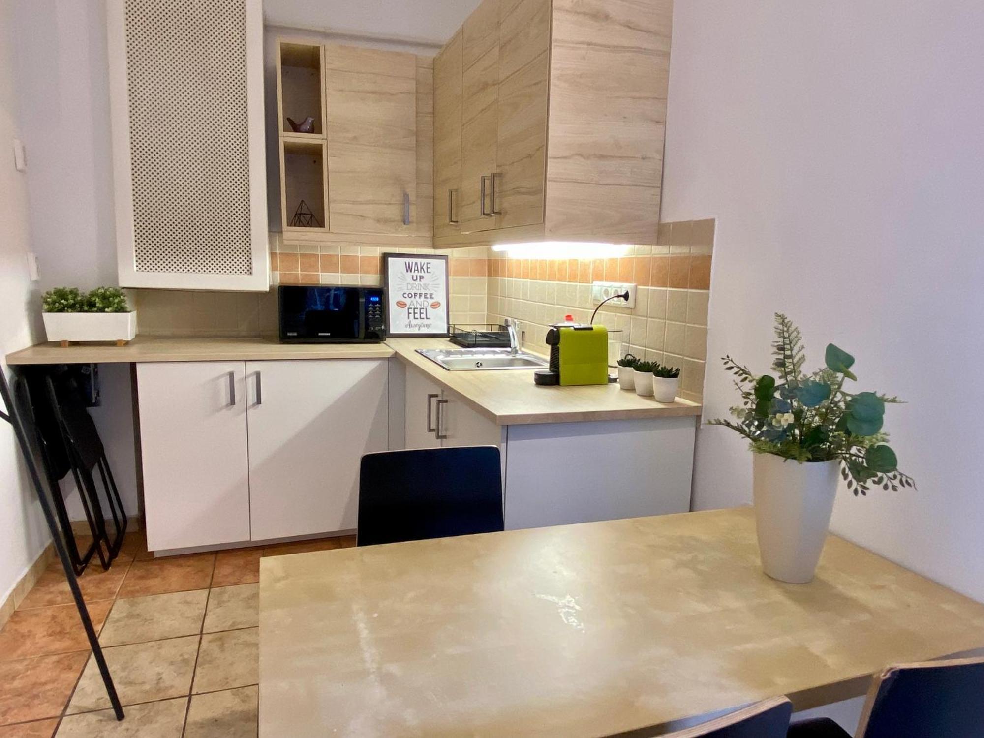B20 Apartment — Photos 3